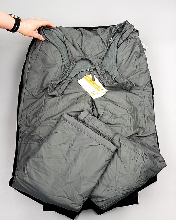 Фотография  310 - Штаны горнолыжные м/ж AMAZON 015#5,45 кг, ЛОТ №7787 оптом в Воронеже и Воронежской области