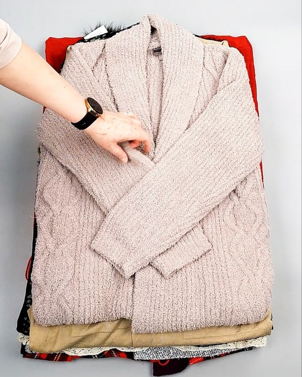 Фотография  349 - Кардиганы СТОК CAN 084#7 кг, ЛОТ №7672 оптом в Воронеже и Воронежской области