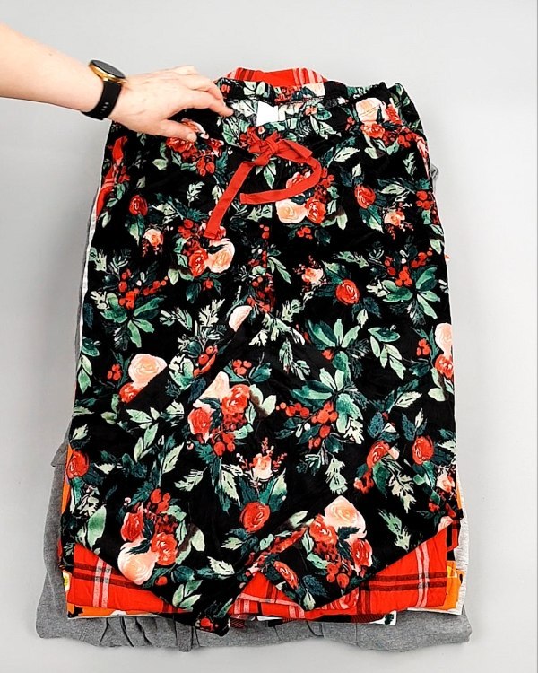 Фотография  528 - Домашняя одежда м/ж AMAZON 015#7 кг, ЛОТ №7782 оптом в Воронеже и Воронежской области