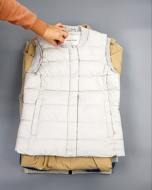 Фотография  763 - Верхняя одежда весна TOM TAILOR 124#7,1 кг, ЛОТ №7580 оптом в Воронеже и Воронежской области