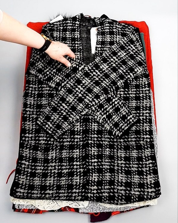 Фотография  162 - Кардиганы СТОК CAN 084#7 кг, ЛОТ №7672 оптом в Воронеже и Воронежской области