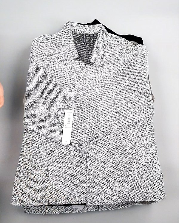 Фотография  436 - Кардиганы СТОК CAN 084#7 кг, ЛОТ №7671 оптом в Воронеже и Воронежской области