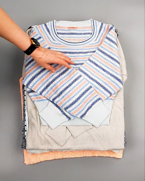 Фотография  412 - Джемпера легкие СТОК CAN 084#7 кг, ЛОТ №7635 оптом в Воронеже и Воронежской области