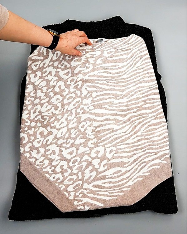 Фотография  351 - Джемпера СТОК CAN 084#7 кг, ЛОТ №7648 оптом в Воронеже и Воронежской области