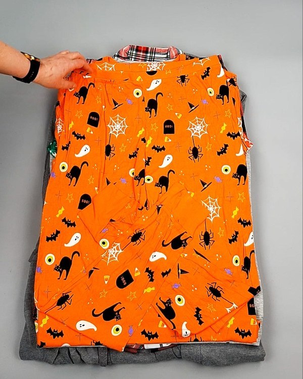 Фотография  310 - Домашняя одежда м/ж AMAZON 015#7 кг, ЛОТ №7782 оптом в Воронеже и Воронежской области