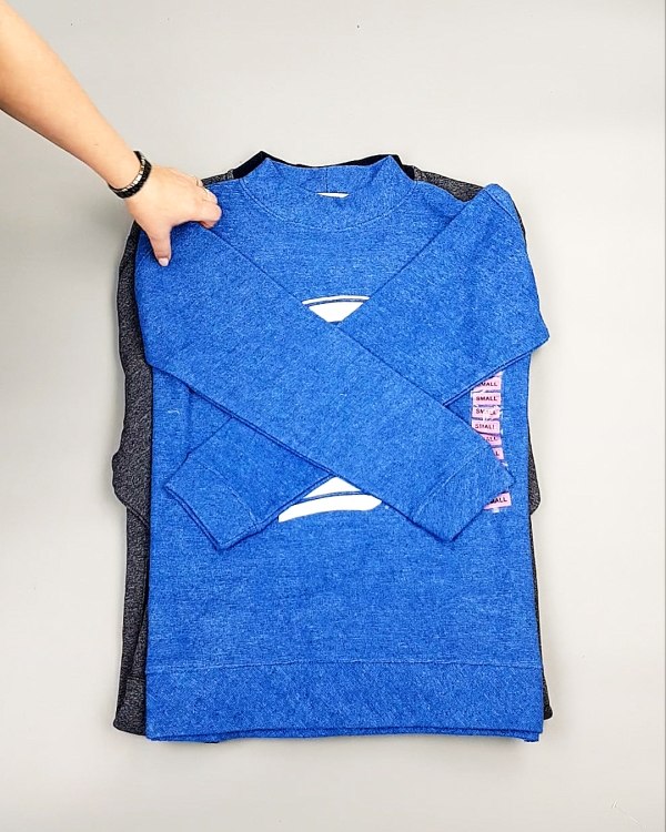 Фотография  404 - SWEATSHIRT CAN 084#10 кг, ЛОТ №7621 оптом в Воронеже и Воронежской области