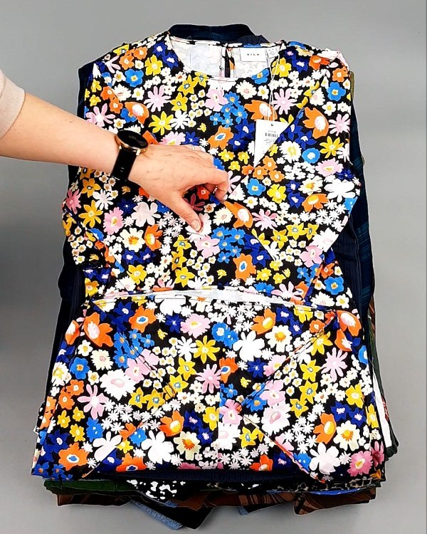 Фотография  713 - ДАНИЯ Summer mix 24#15 кг, ЛОТ №8044 оптом в Воронеже и Воронежской области