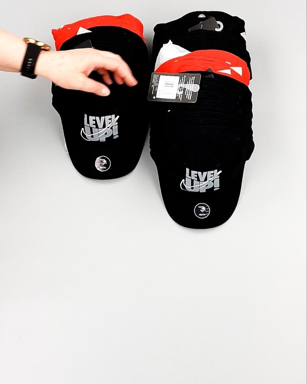 Фотография  899 - Кепки детские CAN 084#5 кг, ЛОТ №7966 оптом в Воронеже и Воронежской области