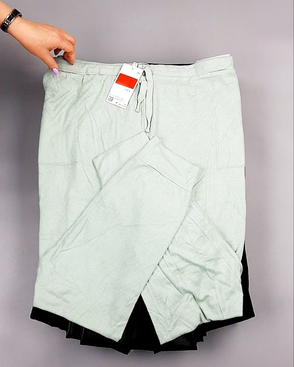 Фотография  972 - Брюки женские зима C&A 025#10 кг, ЛОТ №7910 оптом в Воронеже и Воронежской области