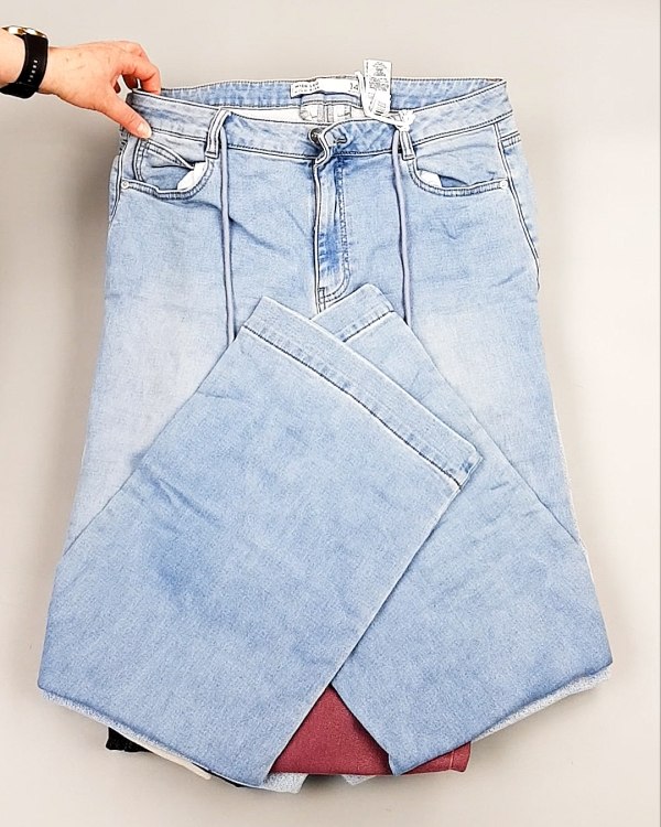 Фотография  517 - Джинсы NEXT Women#10 кг, ЛОТ №8034 оптом в Воронеже и Воронежской области