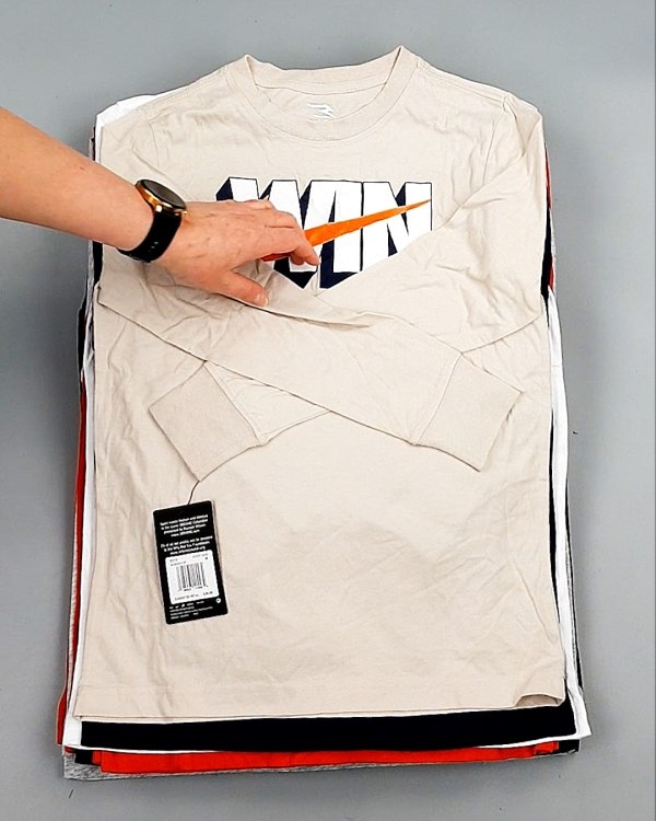 Фотография  109 - Тонковки детские NIKE CAN 084#5 кг, ЛОТ №7968 оптом в Воронеже и Воронежской области