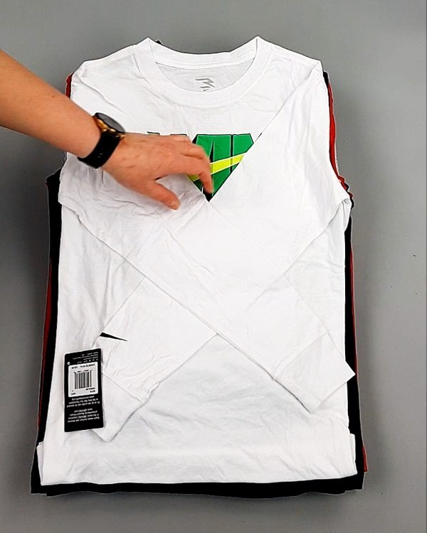 Фотография  684 - Тонковки детские NIKE CAN 084#5 кг, ЛОТ №7970 оптом в Воронеже и Воронежской области