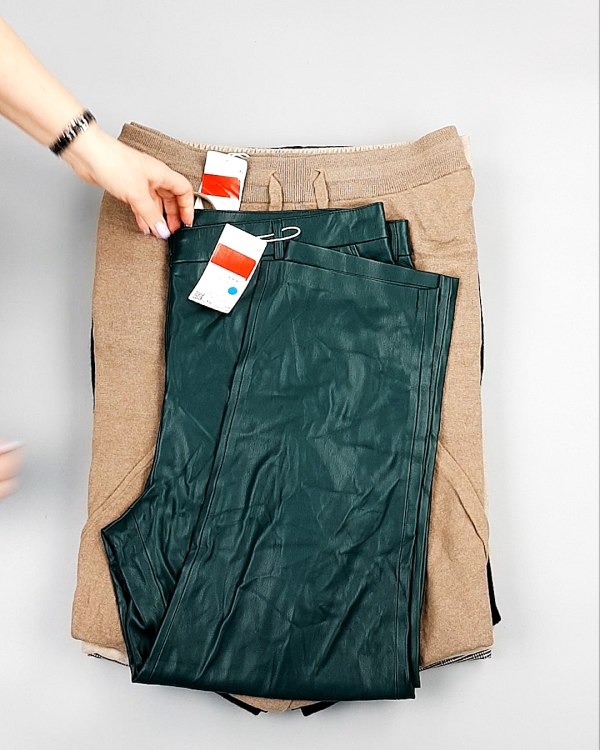 Фотография  876 - Брюки женские зима C&A 025#10 кг, ЛОТ №7910 оптом в Воронеже и Воронежской области