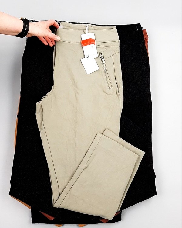 Фотография  929 - Брюки женские лето C&A 025#10 кг, ЛОТ №7893 оптом в Воронеже и Воронежской области