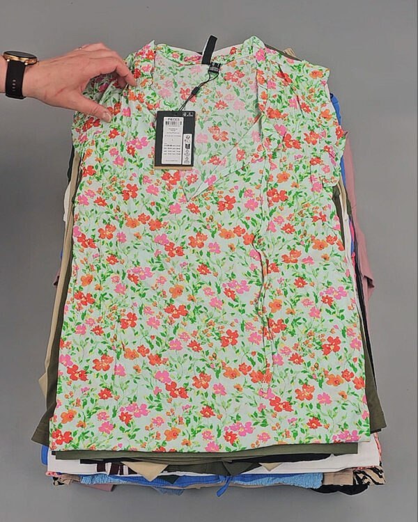 Фотография  411 - PIECES Summer mix 045#15 кг, ЛОТ №8421 оптом в Воронеже и Воронежской области