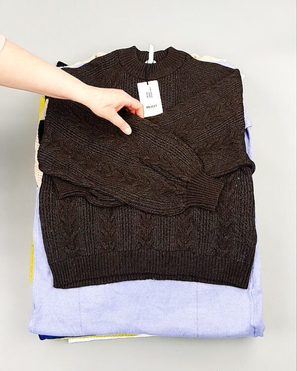 Фотография  542 - Джемпера Bestseller+DK 035#7 кг, ЛОТ №8260 оптом в Воронеже и Воронежской области