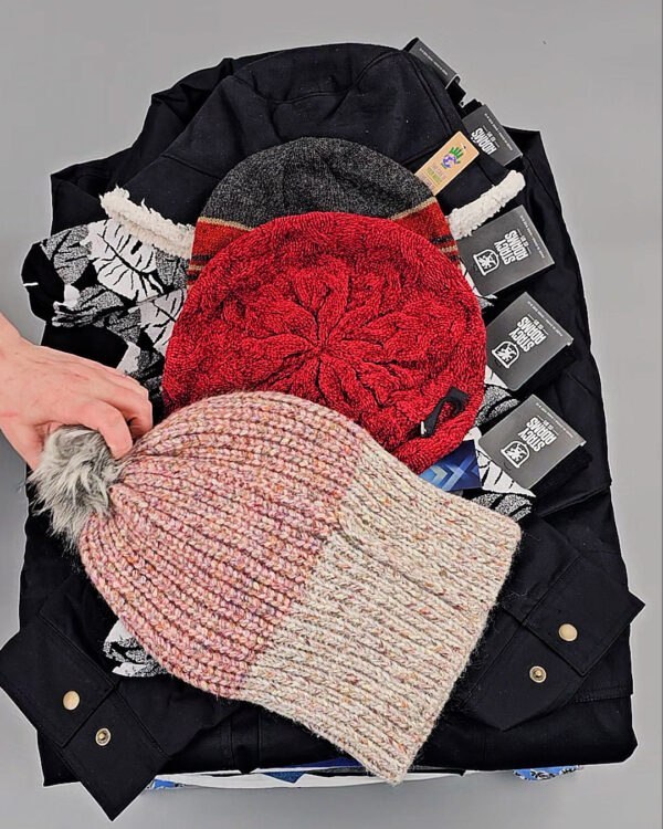 Фотография  911 - CANADA mix 084#50 кг, ЛОТ №8336 оптом в Воронеже и Воронежской области