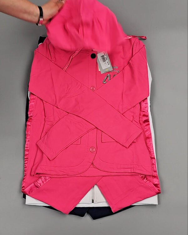 Фотография  381 - Спортивные костюмы  AD83#4 шт, ЛОТ №8637 оптом в Воронеже и Воронежской области