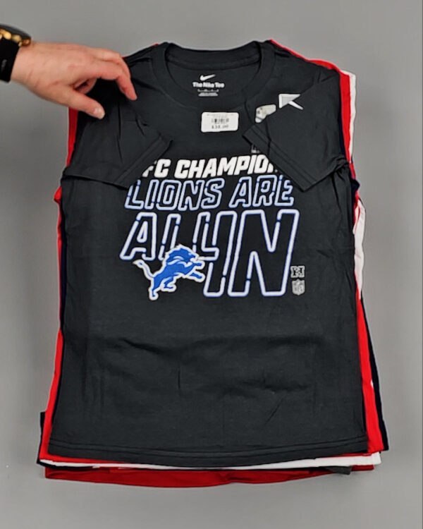 Фотография  566 - KIDS NIKE CAN 084#5 кг, ЛОТ №8502 оптом в Воронеже и Воронежской области