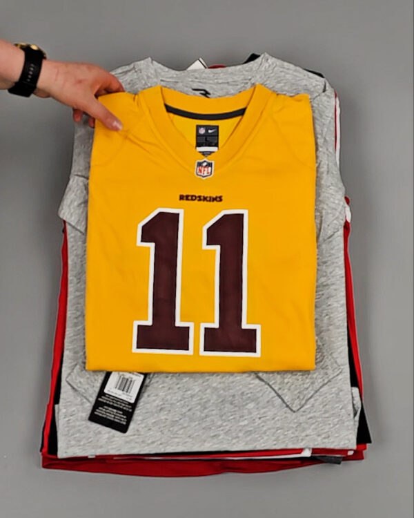 Фотография  898 - KIDS NIKE CAN 084#5 кг, ЛОТ №8502 оптом в Воронеже и Воронежской области