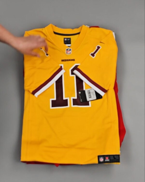 Фотография  615 - KIDS NIKE CAN 084#5 кг, ЛОТ №8476 оптом в Воронеже и Воронежской области