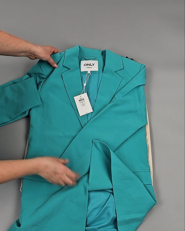 Фотография  930 - ONLY Summer mix 045#15 кг, ЛОТ №8456 оптом в Воронеже и Воронежской области