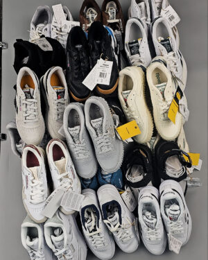 Купить Кроссовки Reebok#23 шт, ЛОТ №8896 оптом в Воронеже и Воронежской области