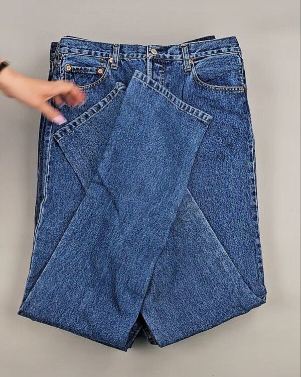 Фотография  722 - Джинсы LEVIS муж #6,2 кг, ЛОТ №8758 оптом в Воронеже и Воронежской области