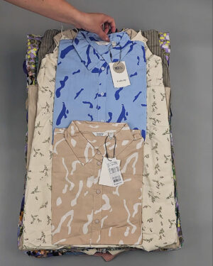 Фотография  661 - B.YOUNG Summer mix 045#17 кг, ЛОТ №8918 оптом в Воронеже и Воронежской области