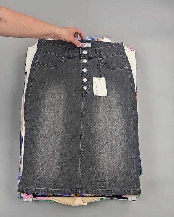 Фотография  363 - B.YOUNG Summer mix 045#17 кг оптом в Воронеже и Воронежской области