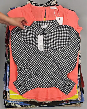 Фотография  519 - Блузки+Джемпера Bestseller Summer 045 B#8,5 кг, ЛОТ №9041 оптом в Воронеже и Воронежской области