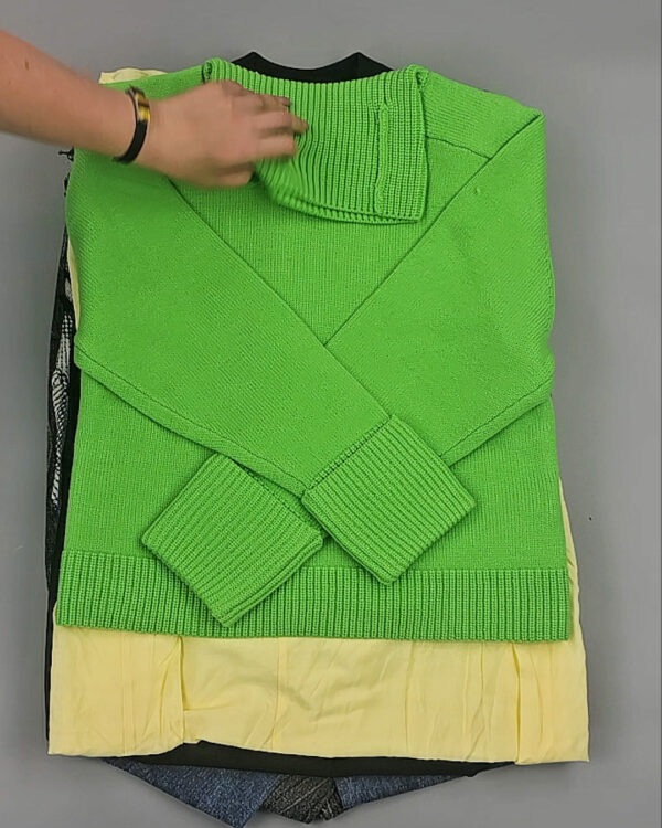 Фотография  844 - CO COUTURE mix 075#25 шт, ЛОТ №9010 оптом в Воронеже и Воронежской области