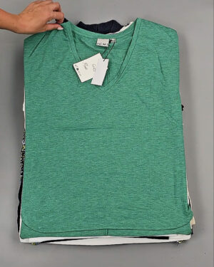 Фотография  329 - Футболки DK COMPANY 045 B#5,5 кг, ЛОТ №9085 оптом в Воронеже и Воронежской области