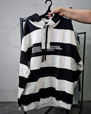 Фотография  978 - LACOSTE, CALVIN KLEIN, TOMMY HILFIGER, GUESS + 075#20 шт, ЛОТ №9072 оптом в Воронеже и Воронежской области