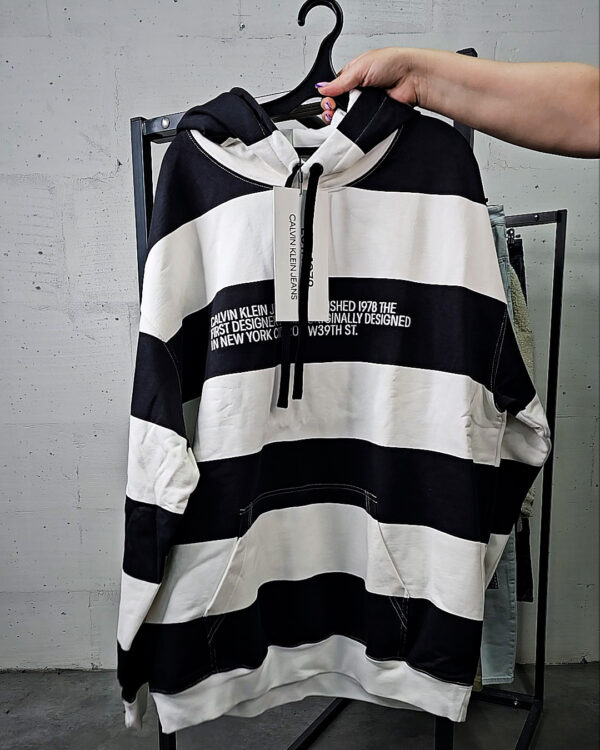 Фотография  217 - LACOSTE, CALVIN KLEIN, TOMMY HILFIGER, GUESS + 075#20 шт, ЛОТ №9072 оптом в Воронеже и Воронежской области