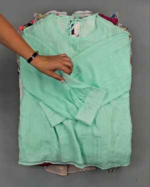 Фотография  760 - Блузки Корея 085#5 кг оптом в Воронеже и Воронежской области