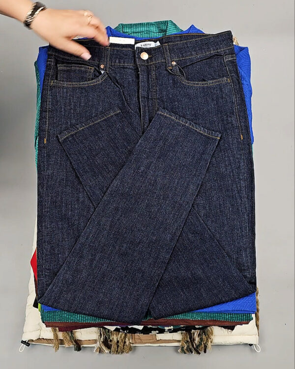 Фотография  117 - B.YOUNG Winter mix 104#15 кг, ЛОТ СТ-9194 оптом в Воронеже и Воронежской области