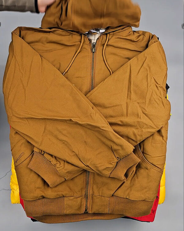 Фотография  941 - Верхняя одежда мужская CAN 104#15 кг оптом в Воронеже и Воронежской области