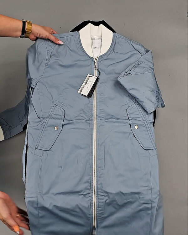 Фотография  618 - Верхняя одежда Корея 085#15 кг, ЛОТ № СТ-9249 оптом в Воронеже и Воронежской области