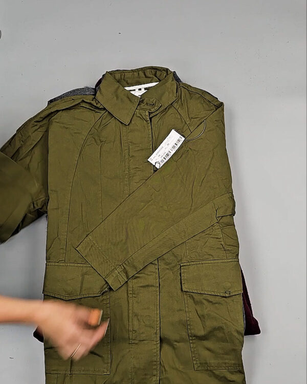 Фотография  390 - Верхняя одежда Корея 085#15 кг, ЛОТ № СТ-9246 оптом в Воронеже и Воронежской области