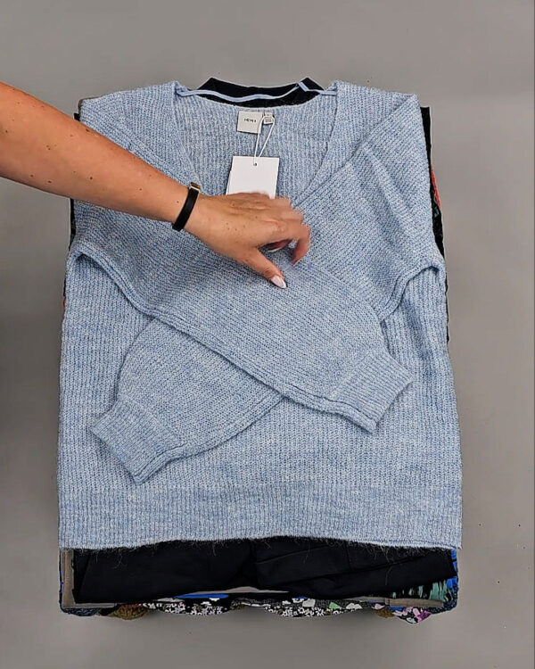 Фотография  302 - ICHI Winter mix 104#15 кг, ЛОТ СТ-9197 оптом в Воронеже и Воронежской области