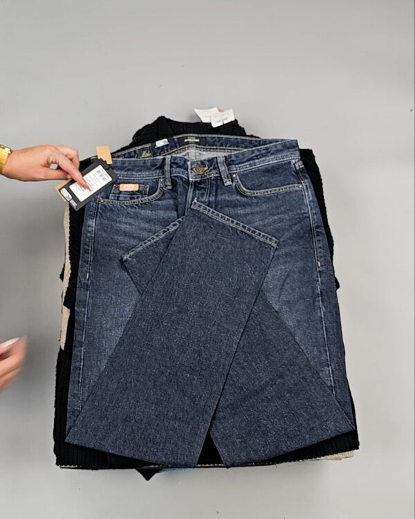 Фотография  531 - JACK JONES Men Winter mix 075#20 кг, ЛОТ № СТ-9266 оптом в Воронеже и Воронежской области