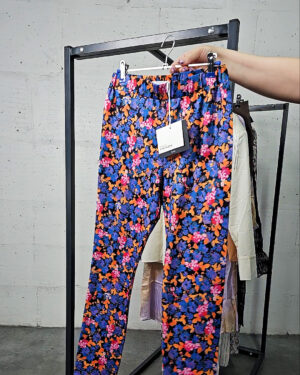 Фотография  713 - Karen by Simonsen mix 075#21 шт, ЛОТ №9095 оптом в Воронеже и Воронежской области