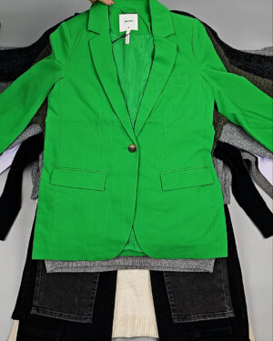 Фотография  235 - Bestseller Winter mix 104#15 кг, ЛОТ № СТ-9526 оптом в Воронеже и Воронежской области