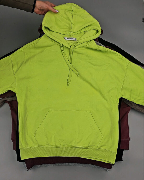 Фотография  646 - Толстовки#10 кг, ЛОТ № СХ-0152 оптом в Воронеже и Воронежской области