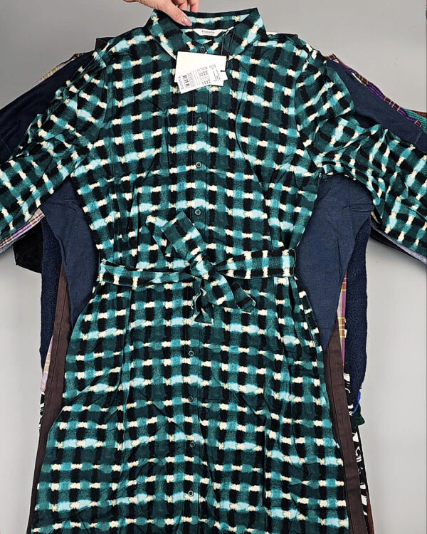 Фотография  175 - B.YOUNG Winter mix 104#15 кг, ЛОТ СТ-9596 оптом в Воронеже и Воронежской области