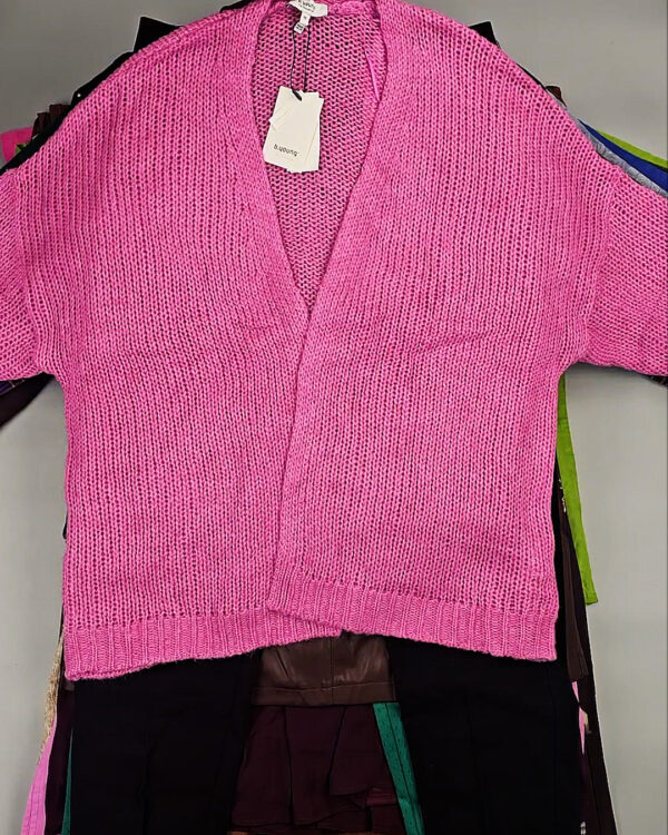 Фотография  793 - B.YOUNG Winter mix 104#15 кг, ЛОТ СТ-9597 оптом в Воронеже и Воронежской области