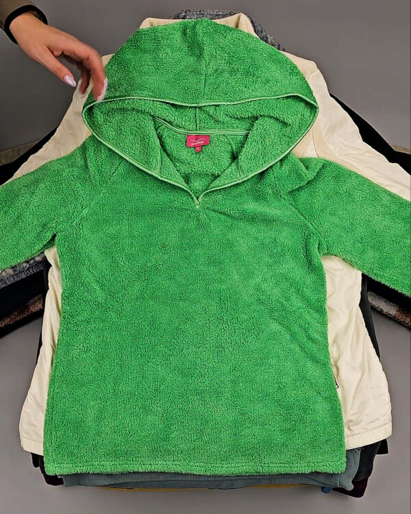 Фотография  763 - Флис#20 кг, ЛОТ № СХ-0176 оптом в Воронеже и Воронежской области