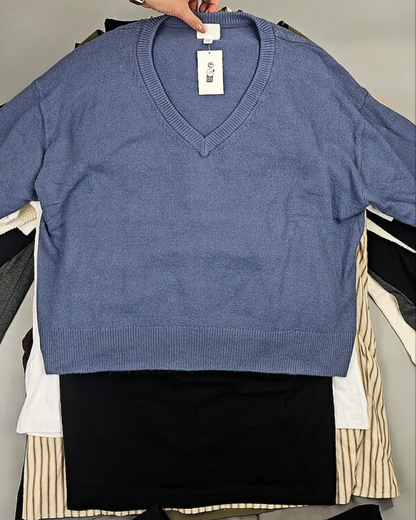 Фотография  466 - H&M A/W Women mix 095#15 кг, ЛОТ № СТ-9549 оптом в Воронеже и Воронежской области