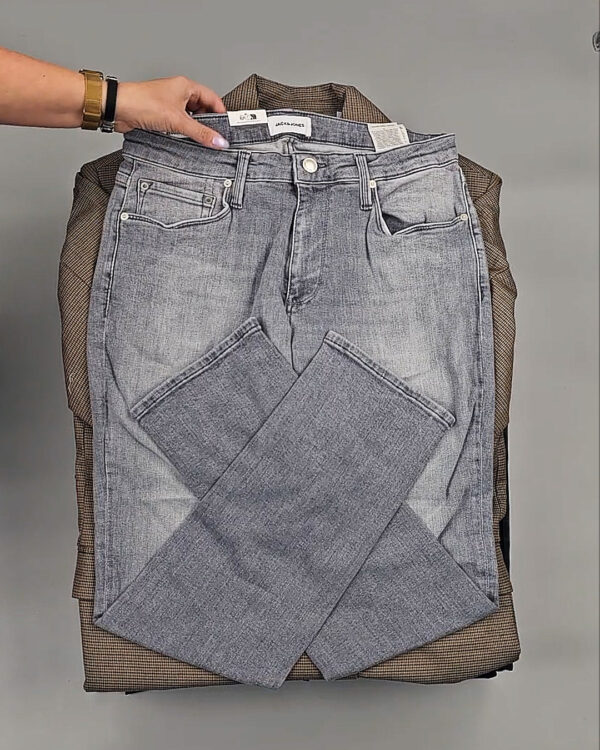 Фотография  825 - JACK JONES Men Winter mix 075#20 кг, ЛОТ № СТ-9443 оптом в Воронеже и Воронежской области